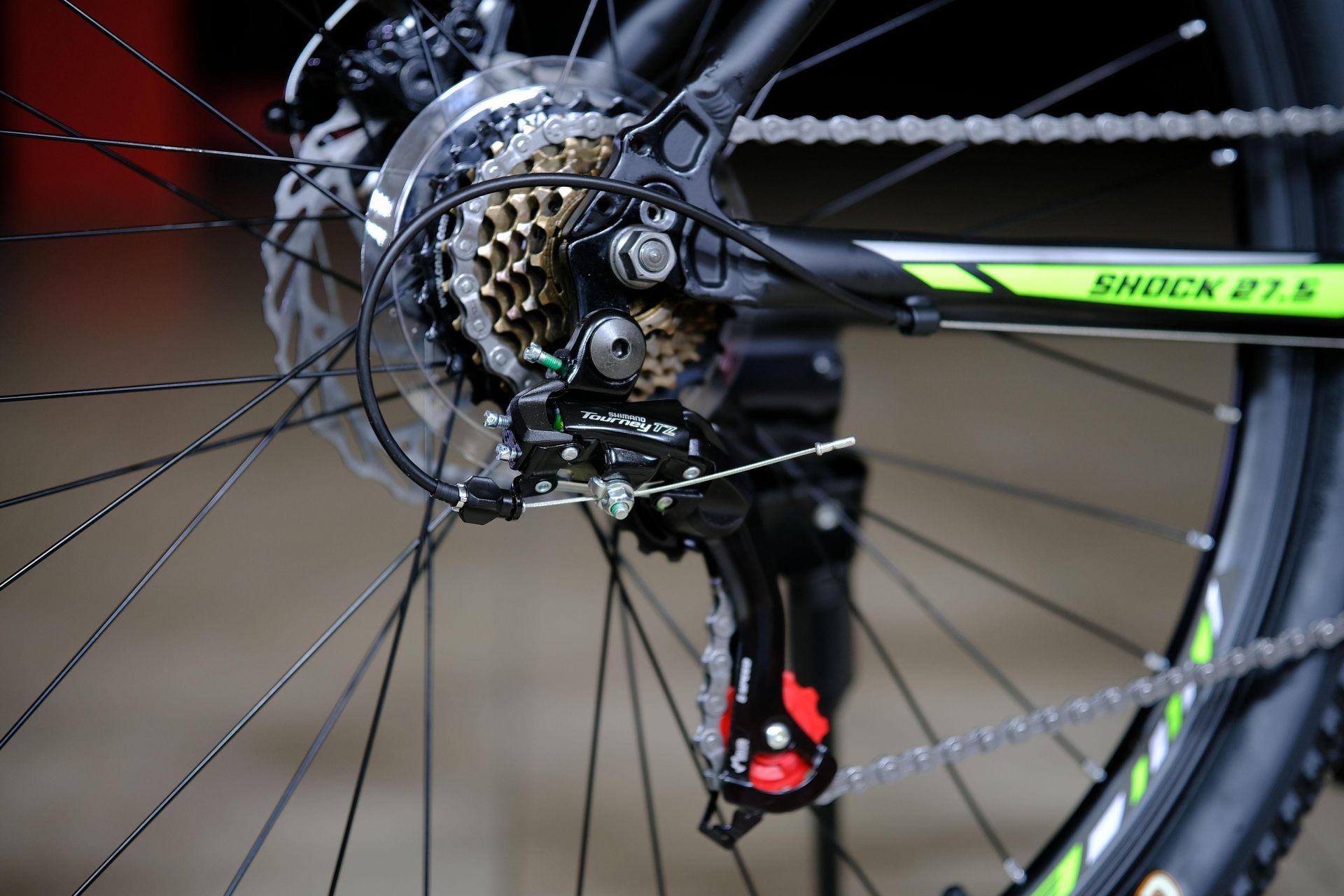 Задний переключатель Shimano Tourney TZ-500 оригинал 
 HOKE Shock 27,5 MD матовый чёрный-оранжевый 17